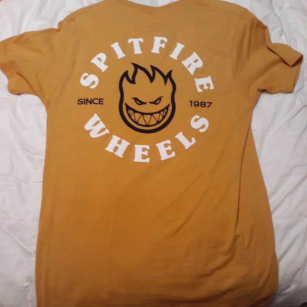New Spitfire mustard yellow S t-shirt